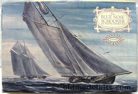 Aurora 1/124 The Bluenose Schooner With Sails, 431-249 plastic model kit
